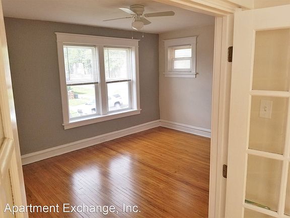 2nd image of 3904 Miami St #A