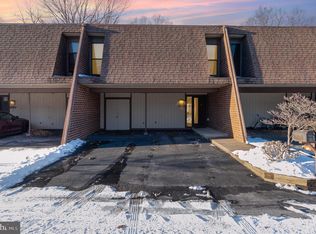629 Cedar Ridge Ln, Mechanicsburg, PA
