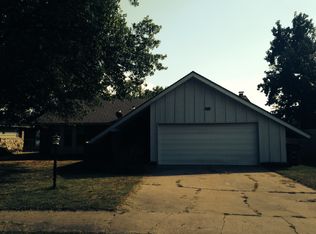 10614 E 26th Pl, Tulsa, OK 74129
