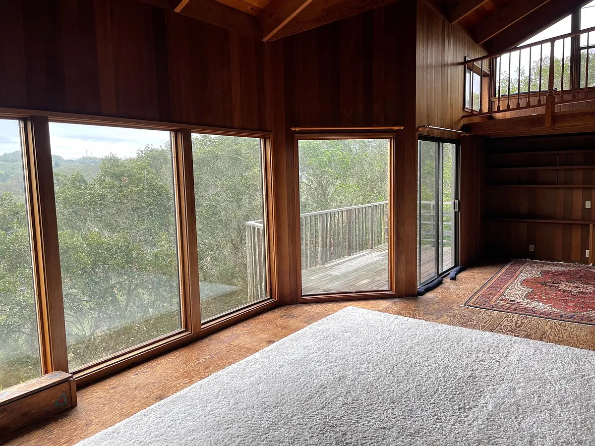 Building Photo - 259 Los Altos Dr