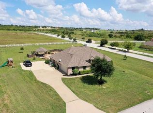 1290 Prairie Point Dr, Rhome, TX 76078