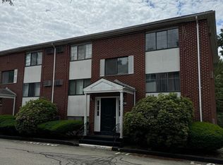 30 Colonial Dr #6B, Andover, MA 01810