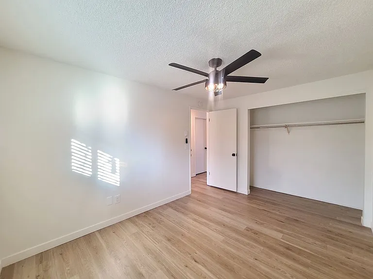 2021-2023 N Astor — Photo 15