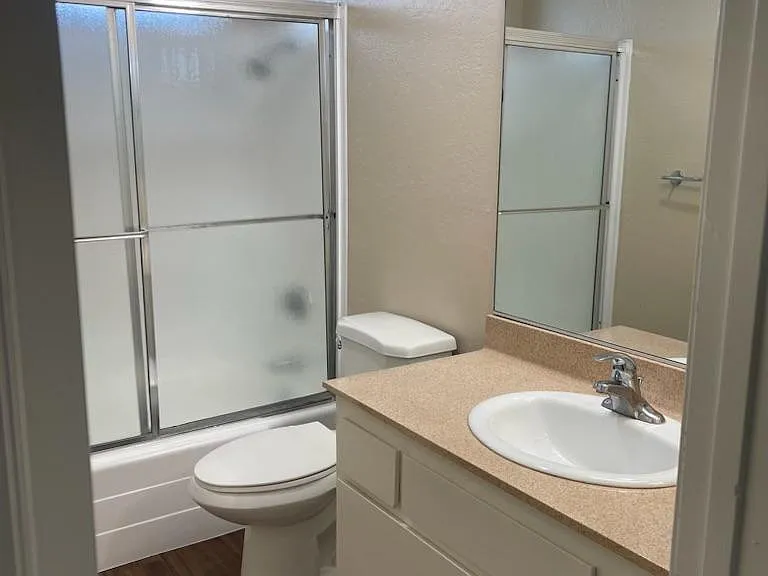 4051 Elm Ave #4 — Photo 8