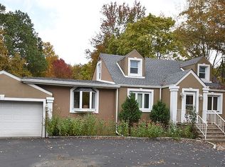 136 Valley Rd, Wayne, NJ 07470