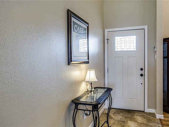 3rd image of 329 Hardwicke Ln