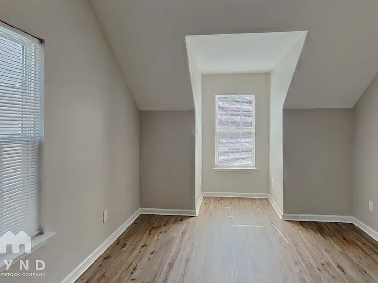 2536 Reid Oaks Dr — Photo 12