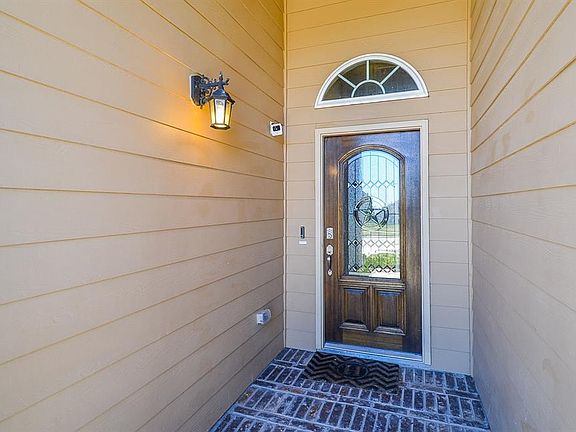 4th image of 9973 Ash Creek Ct