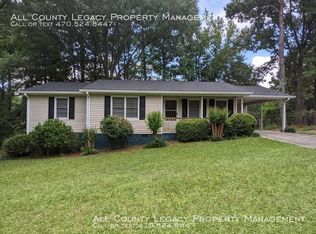 2332 Robin Ridge Dr, Dacula, GA 30019