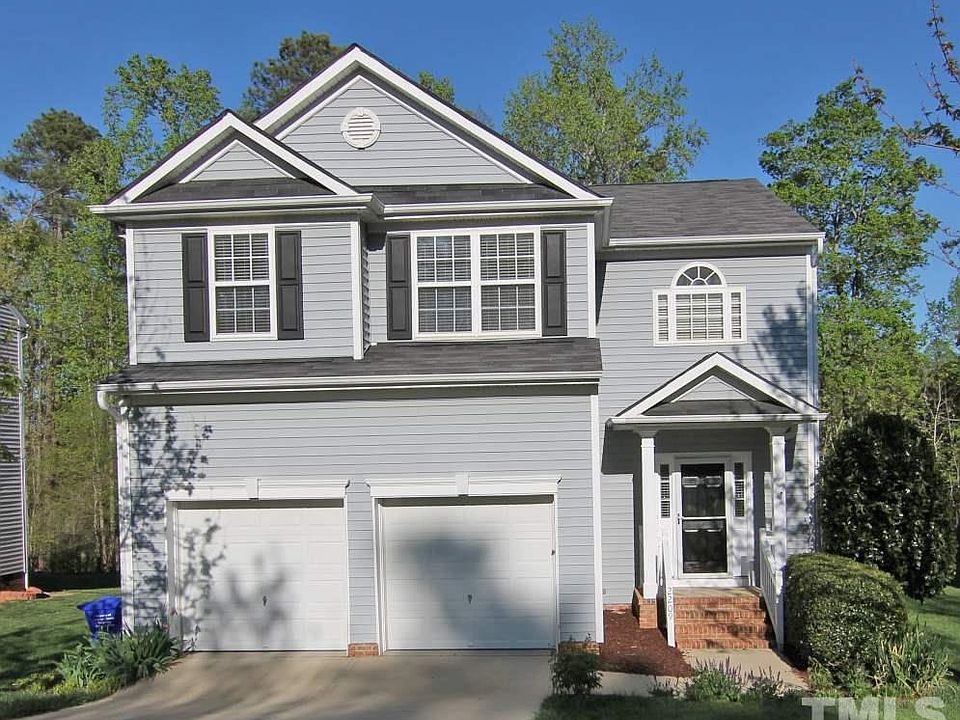 1st image of 2209 Summit Dr