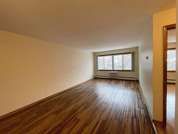 5th image of 425 University Ave SE APT 207