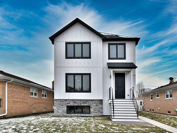 2nd image of 7739 W Summerdale Ave
