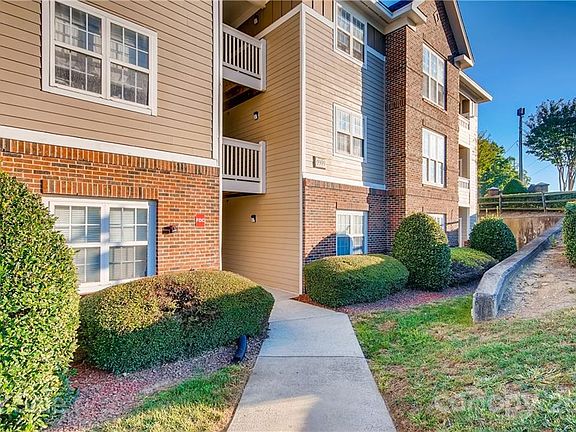 3rd image of 9909 Campus Walk Ln
