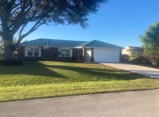 6774 Wolf Run Ln, North Fort Myers, FL 33917