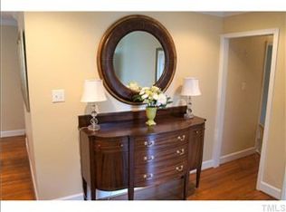 1301 Crabapple Ln, Raleigh, NC 27607