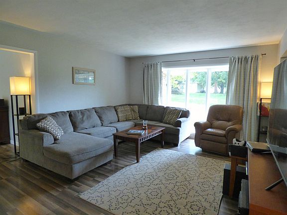 3rd image of 17544 Eldorado Ln