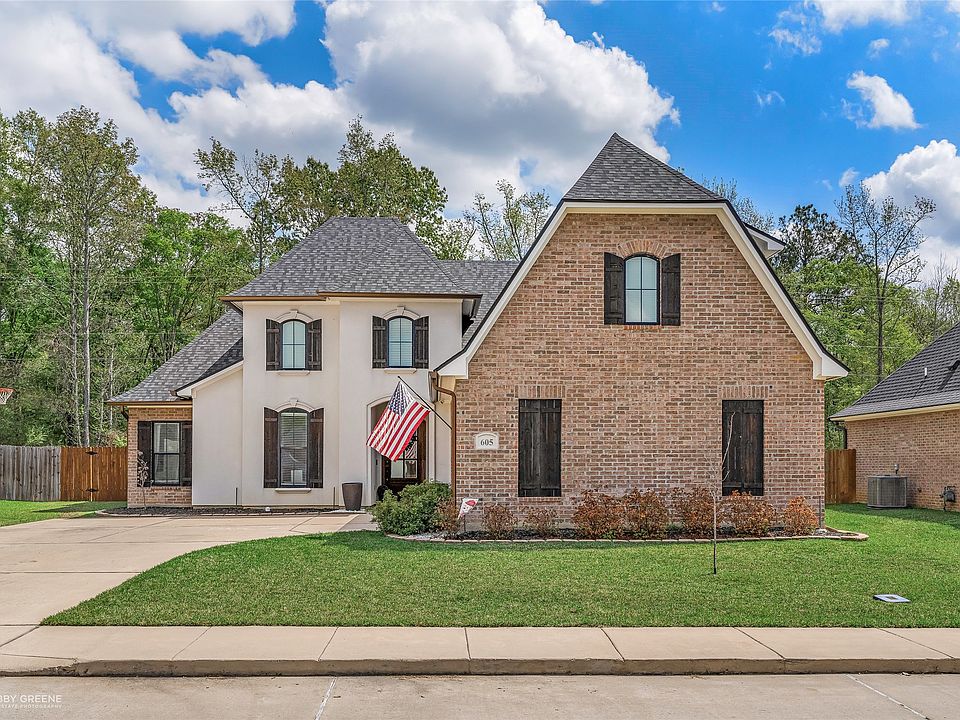 1st image of 605 Stockbridge Ln