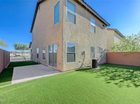194 Gilliflower Ave, Las Vegas, NV 89183