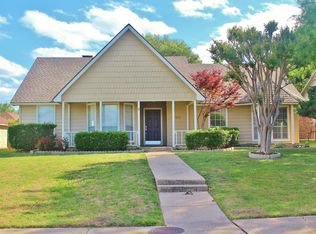 4104 Cedarview Rd, Dallas, TX 75287