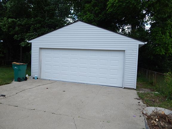 4th image of 2172 Grice Ln