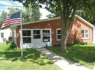 3815 Lower Beaver Rd, Des Moines, IA 50310