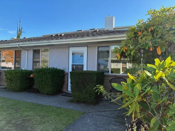209 3rd Ave S, Edmonds, WA