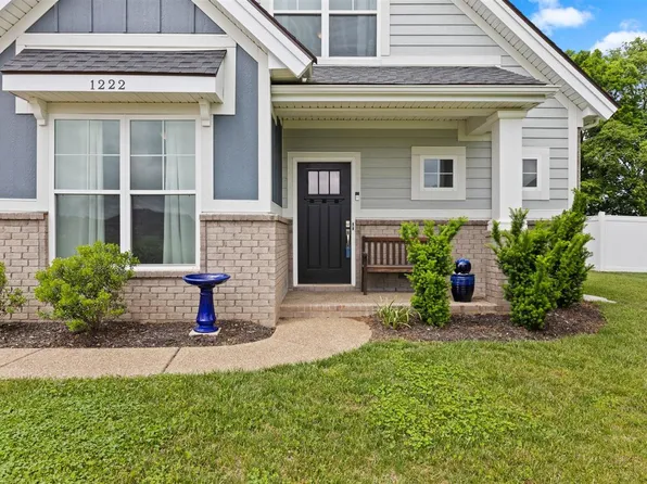 1222 Warrior Ln, Bowling Green, KY 42104
