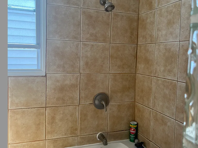 3310 W Berteau Ave #2 — Photo 9