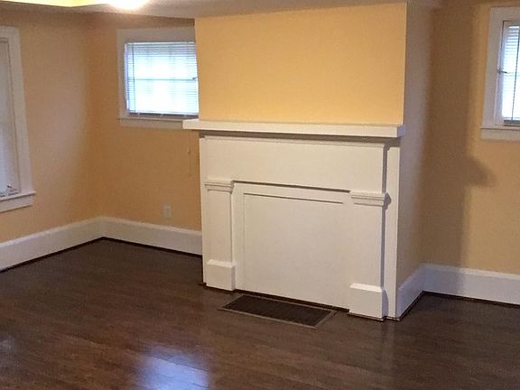 5th image of 309 S Birmingham Ave