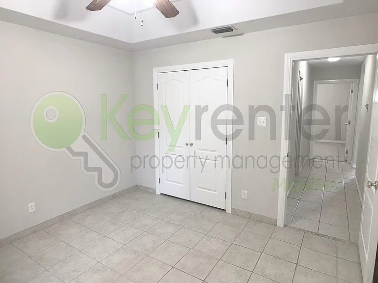 1918 Fawn Cir — Photo 22