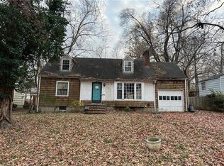 4933 W 78th Ter, Prairie Village, KS 66208