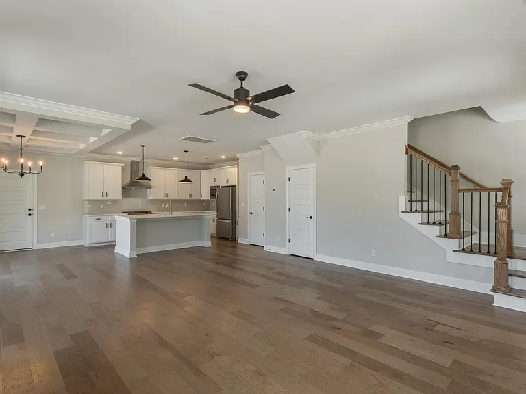 1550 Farmhouse Trl — Photo 15
