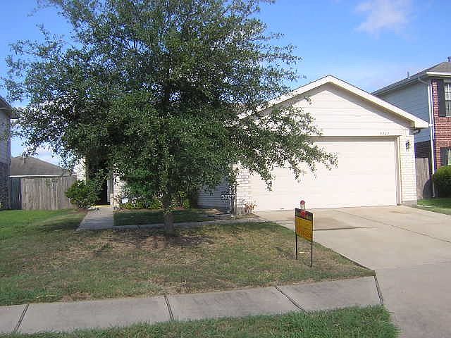 1st image of 5727 Clerkenwell Dr