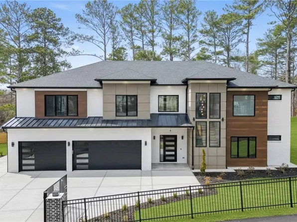 2701 Collins Hill Rd, Lawrenceville, GA 30043