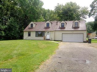 1755 Dobry Rd, Yardley, PA 19067