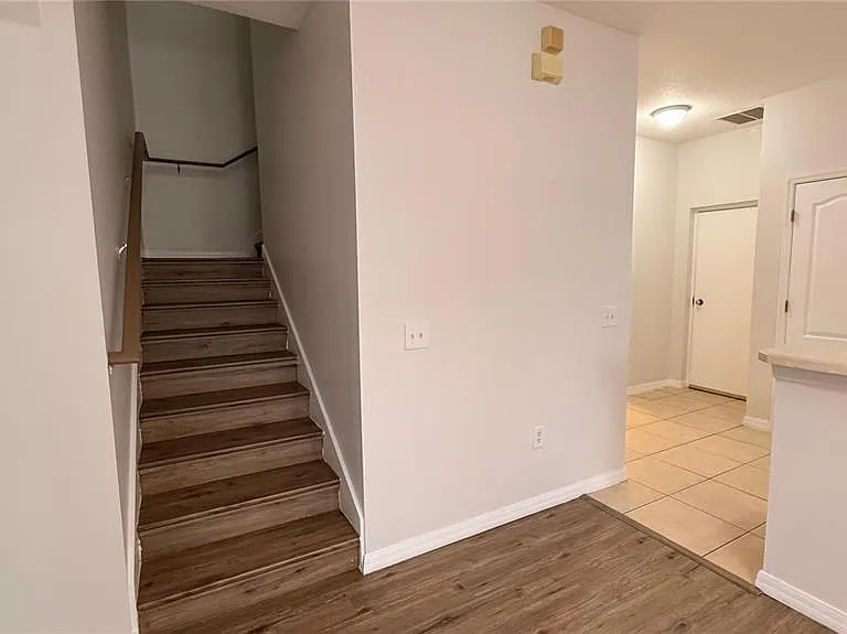 7129 Red Lantern Dr — Photo 8