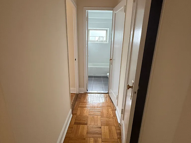 189-04 64th Ave #12A — Photo 5