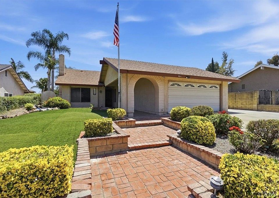1st image of 14959 Sable Ct