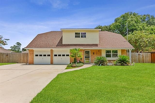 1st image of 190 Whisperwood Blvd