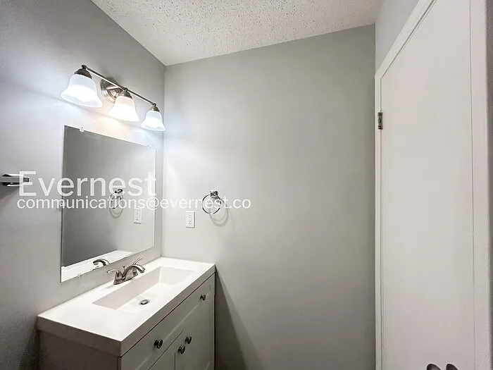 7127 Markim Dr — Photo 26