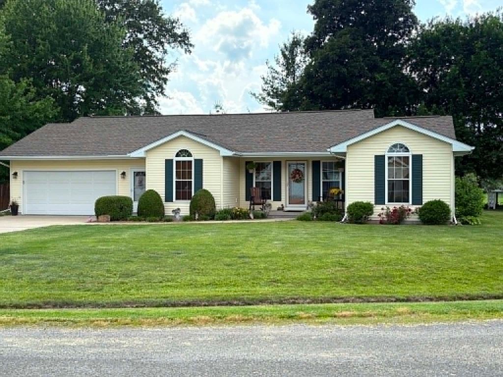 7 Carol Ct - Property Image