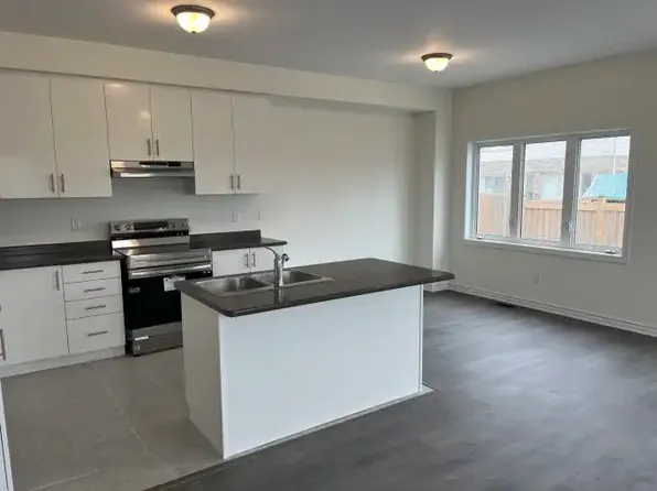 1 Sapphire Way #1A, Thorold, ON L2V 0L4