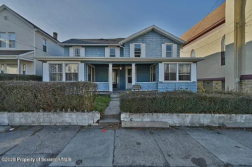 418 E Market St Photo 1