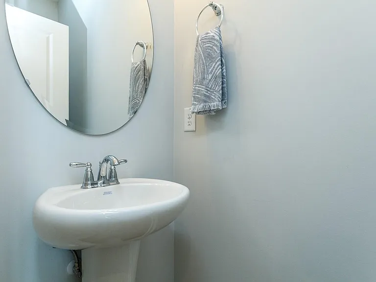 1312 Canary Pepper Dr — Photo 25