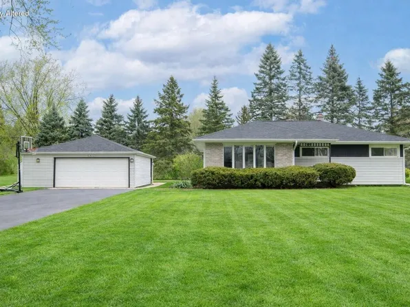 N61W15030 How AVENUE, Menomonee Falls, WI 53051