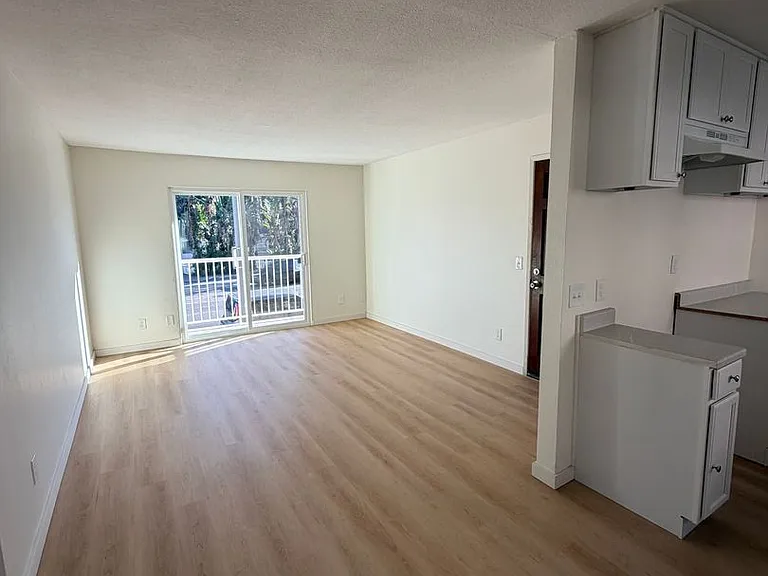 Oxnard - SSM Holdings, LLC — Photo 14