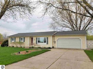 5161 Corvallis Dr, Mt Pleasant, MI 48858