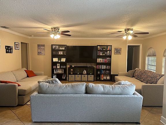 4th image of 1240 Pollywog Dr