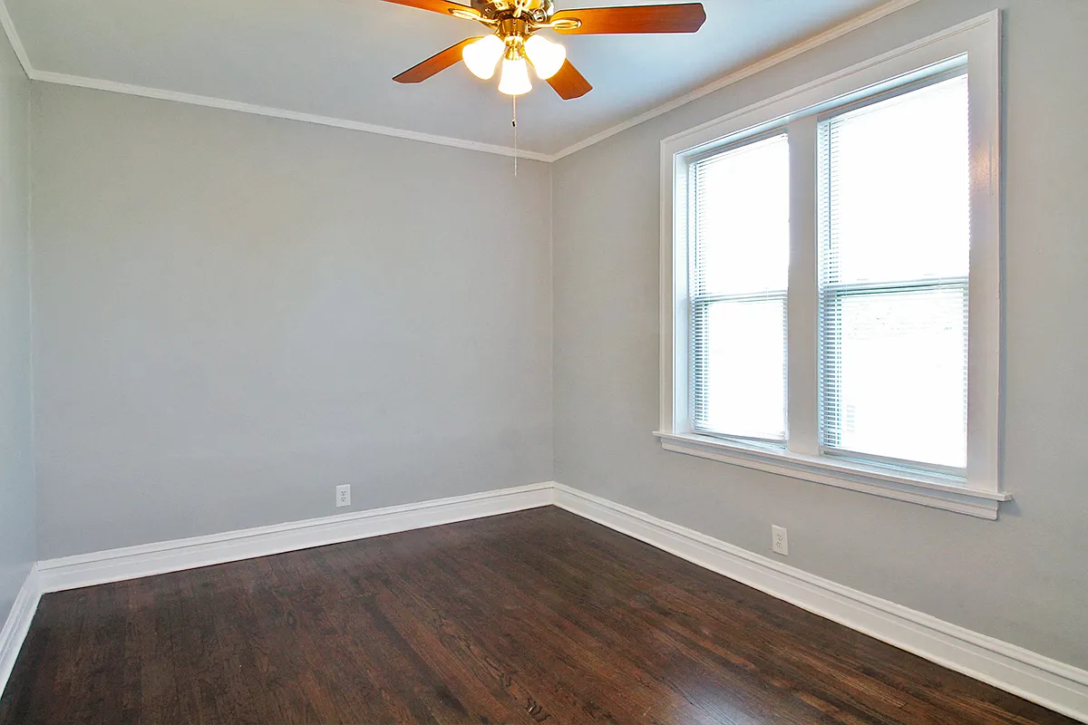 1228-1230 N. Austin Blvd. — Photo 4