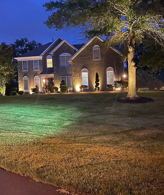 1 Rhoades Ct photo 1